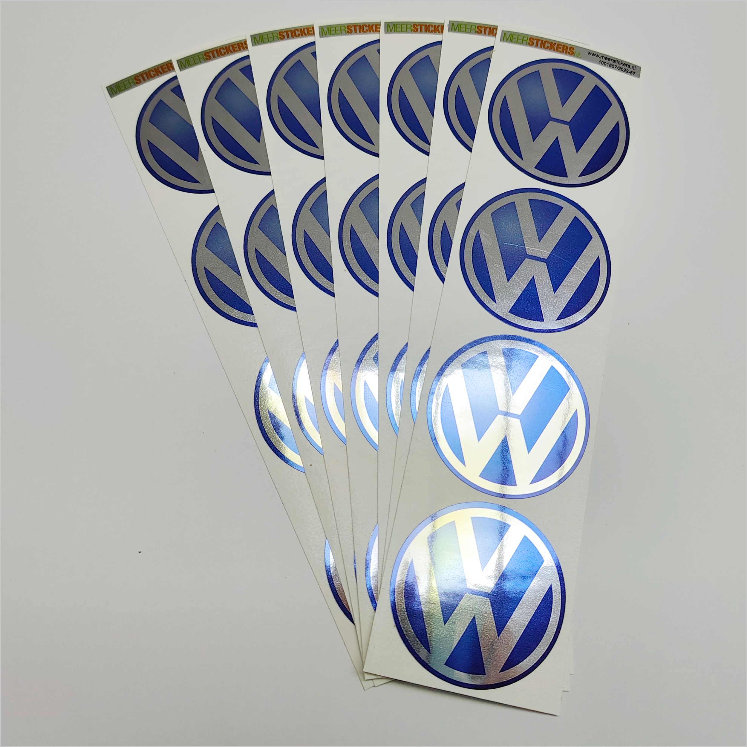 Wielnaaf stickers VW Blauw Chroom
